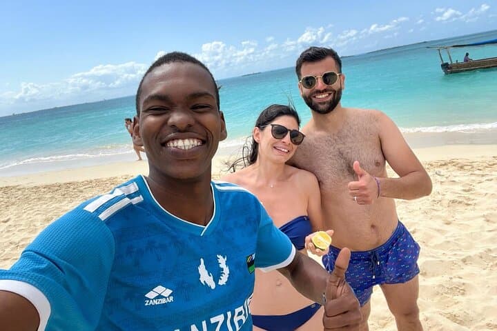 Nakupenda Sandbank Private Escape: Day Trip From Stone Town photo 3