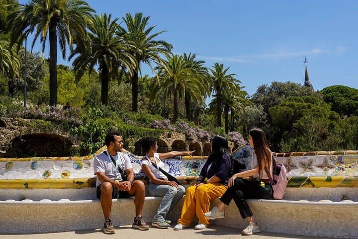 Skip-the-Line Guided Tour of Park Güell — Gaudí's Mosaic Monumental Park