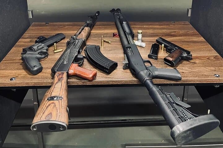 Wrocław Shooting Range: Introductory Firearms Session with Instructor