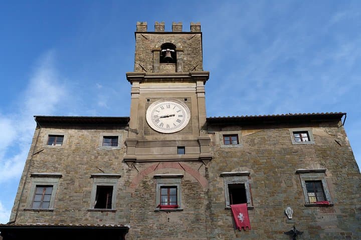 Kid-Friendly Cortona Private Guided Family Tour: 2-Hour Hilltown Walk photo 4