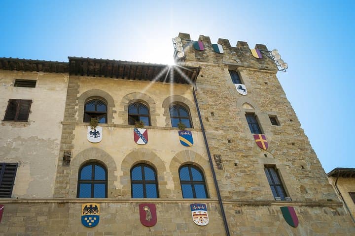 Family-Friendly Arezzo Private Walking Tour for Kids and Families photo 3