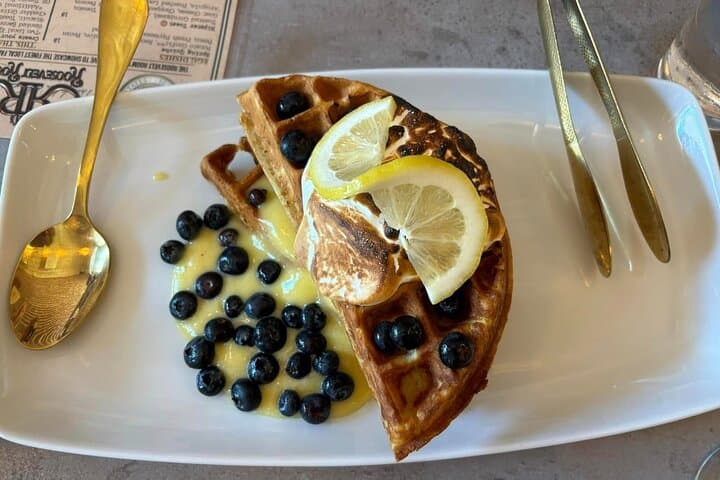 St. Augustine Historic District Brunch Tour — Weekday Food Crawl & Guided History