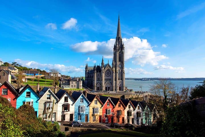 8-Day London to Dublin Royal Atlantic: Rail, Ferry & Wild Atlantic Way Tour photo 1