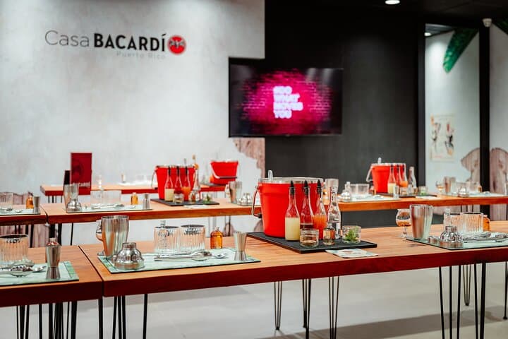 Casa BACARDÍ Mixology Class: Master Puerto Rican Rum Cocktails photo 6