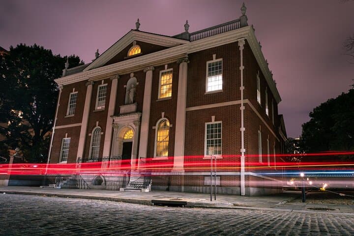 Phantom Penance Philadelphia Ghost Walking Tour — Haunted History & Night Stroll