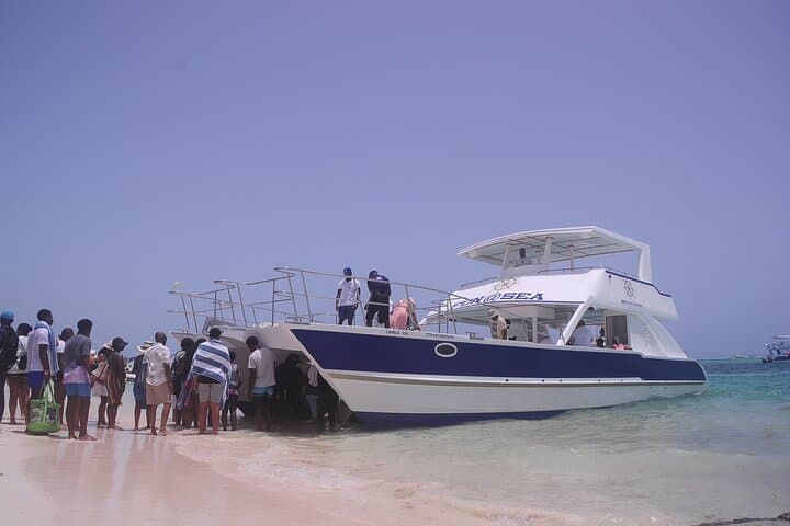 Punta Cana Party Boat Snorkel at Bavaro Reef & Natural Pool Cruise photo 2