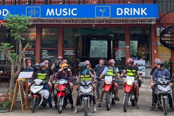 Ha Giang Loop Motorbike Tour: 3-Day Ma Pi Leng, Dong Van & Quan Ba Highlights