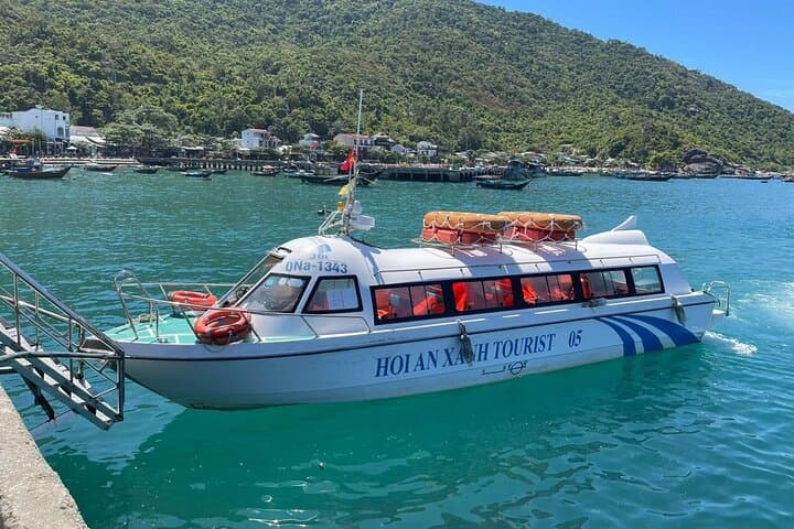 Cham Island Snorkeling Tour from Hoi An — Beaches, Coral & Seafood photo 6