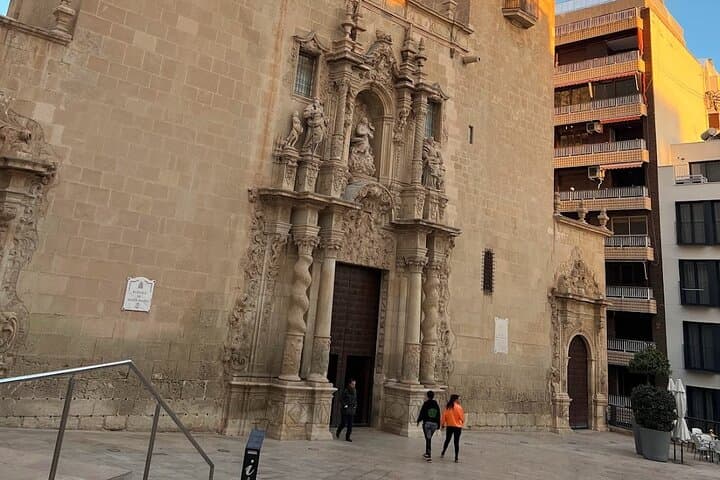 Explore Alicante: Self-Guided History & Highlights Walking Tour photo 4