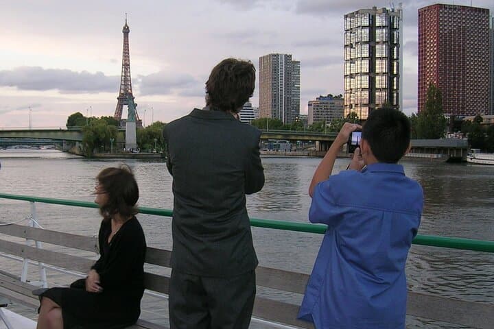 Seine River Sightseeing Cruise from Musée d'Orsay — 1.5-Hour Paris River Tour photo 4