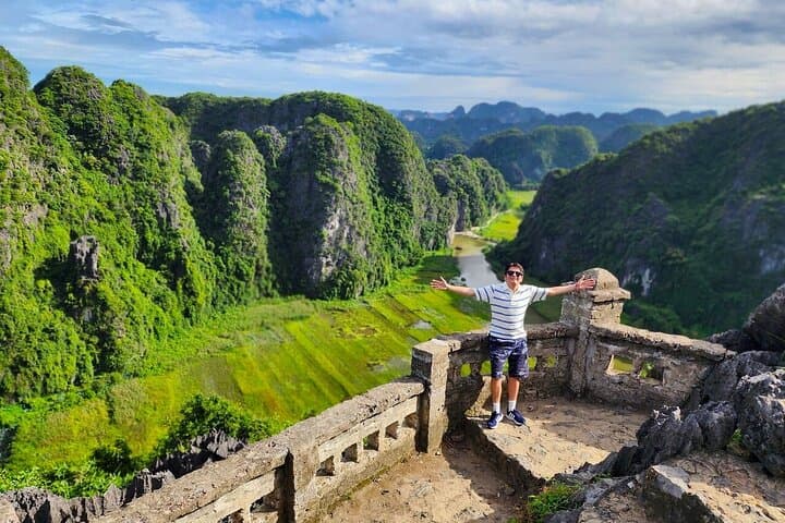 Tam Coc & Mua Cave: Ninh Binh Day Trip from Hanoi with Sunset Party photo 2