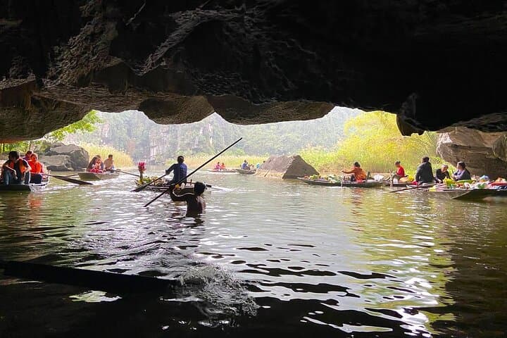 Tam Coc & Mua Cave: Ninh Binh Day Trip from Hanoi with Sunset Party photo 4