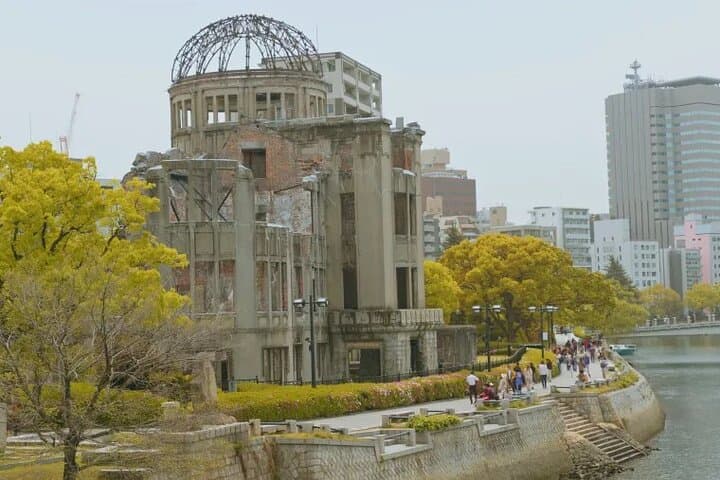 Cycle Hiroshima: Peace Park Bike Tour with Okonomiyaki Dinner photo 5