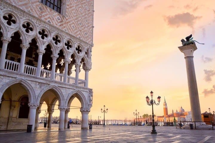 4-Day Venice Highlights: Gondolas, St. Mark's & Doge's Palace Tour photo 6