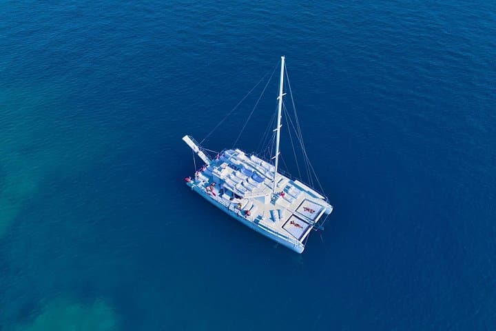 Saranda Catamaran VIP Cruise to Kroreza and Kakome Beach with Lunch photo 1