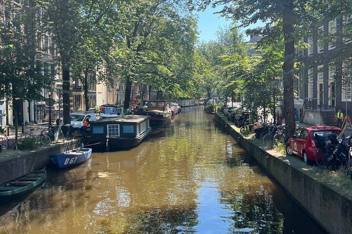 Amsterdam Highlights Walking Tour — Dam Square, Jordaan & Red Light District photo 2
