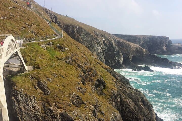 Classic West Cork Day Tour: Mizen Head, Sheeps Head & Bantry photo 3