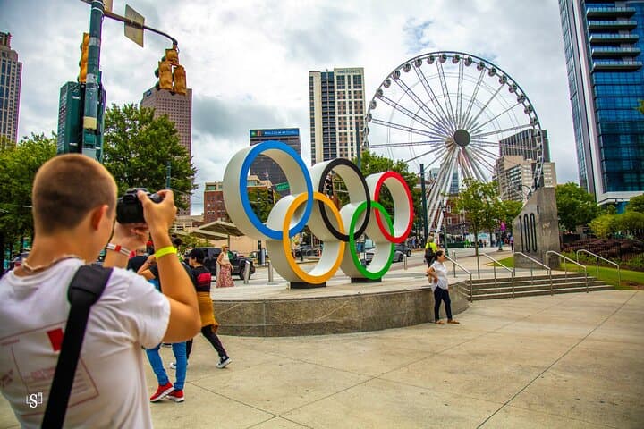 Atlanta Photo Walking Tour: Capture Downtown Architecture & Street Art photo 3