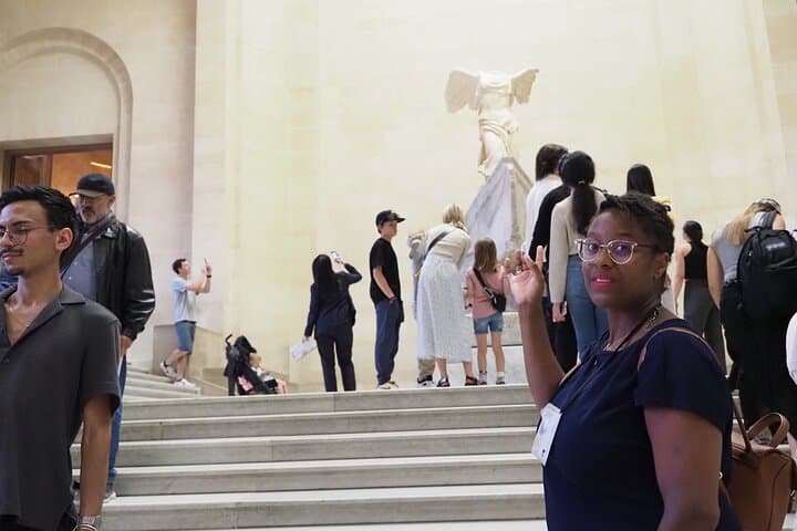 Evening at the Louvre: Skip-the-Line Mona Lisa Tour with Hotel Pickup photo 5