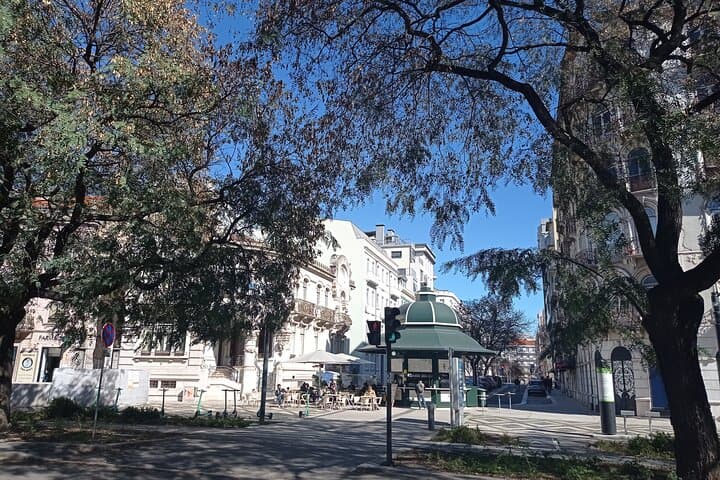 Private Lisbon Minivan Tour: Neighborhoods, Markets & Local Life photo 2