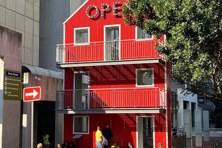 cape-town-scavenger-hunt-self-guided-sightseeing-walking-tour photo 6