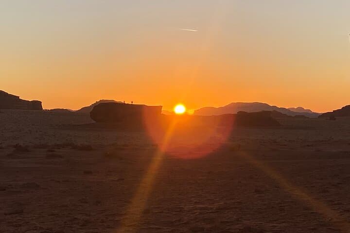 Wadi Rum Jeep Tour: 5-Hour Desert Highlights and Sunset Experience photo 4