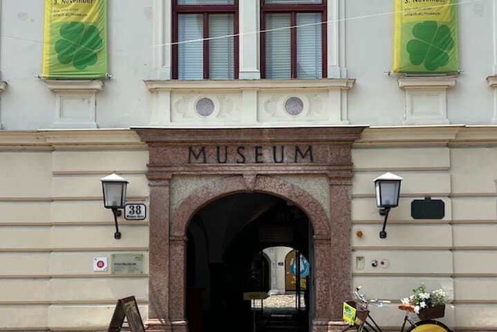 Villach Scavenger Hunt: Self-Guided Walking Tour of City Sights photo 5