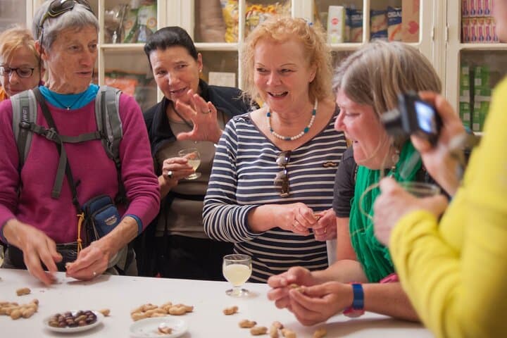 Eating Madeira: Wine and Food Walking Tour in Funchal photo 3
