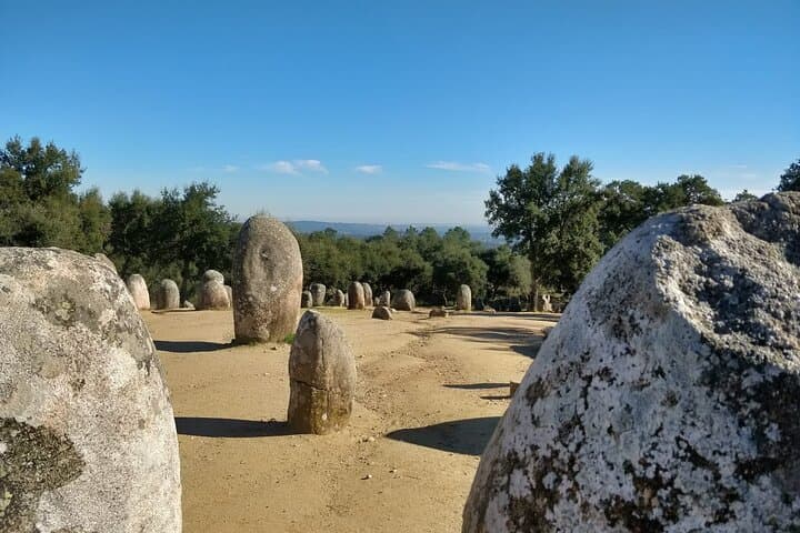 Private Lisbon to Algarve Transfer: Scenic Stops in Arrábida or Évora photo 4