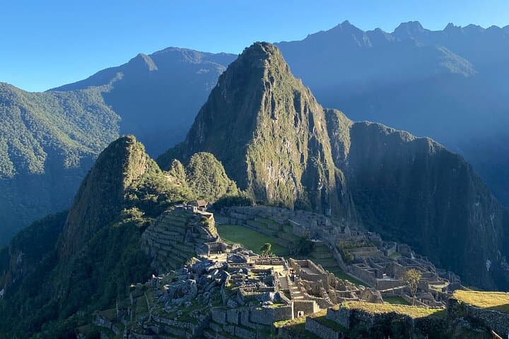 Private Machu Picchu Tour with Professional Photos — 3-Hour Guided Visit photo 5