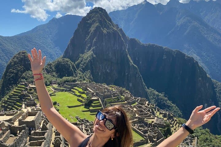 Private Machu Picchu Tour with Professional Photos — 3-Hour Guided Visit photo 6