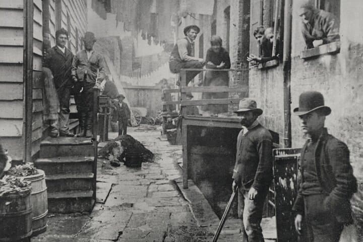Gangs and River Pirates Walking Tour — Five Points & South Street Seaport History Walk photo 3