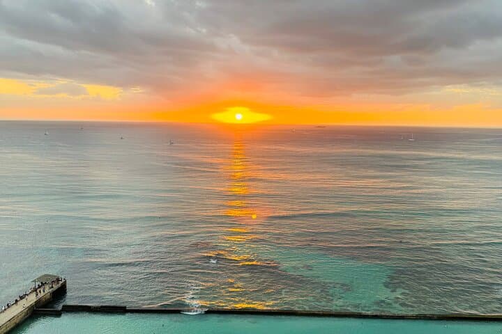Waikiki Sunset Paint Party: Hawaiian-Style Guided Canvas Experience photo 3