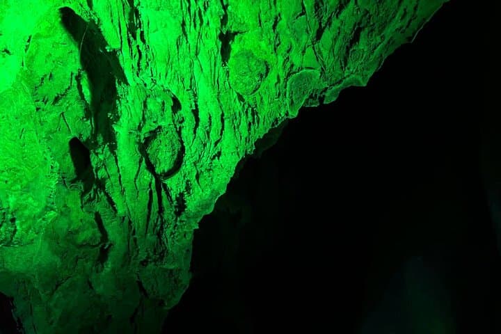 Canelobre Caves & Busot: Guided Tour from Alicante to Spain's Highest Cave Vault