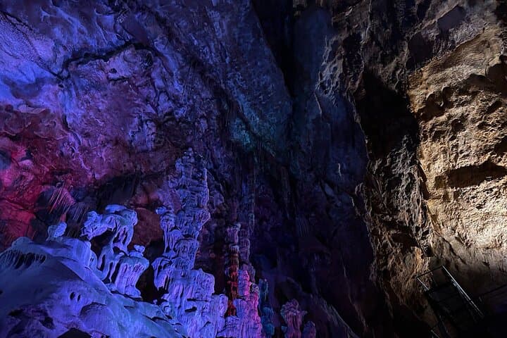 Canelobre Caves & Busot: Guided Tour from Alicante to Spain's Highest Cave Vault photo 4