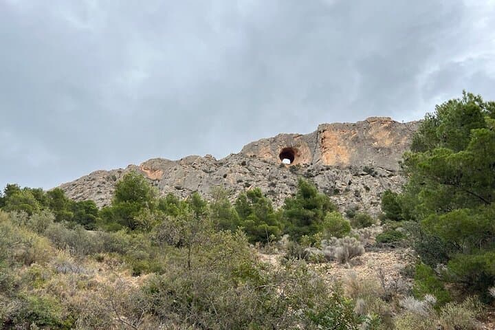 Canelobre Caves & Busot: Guided Tour from Alicante to Spain's Highest Cave Vault photo 5