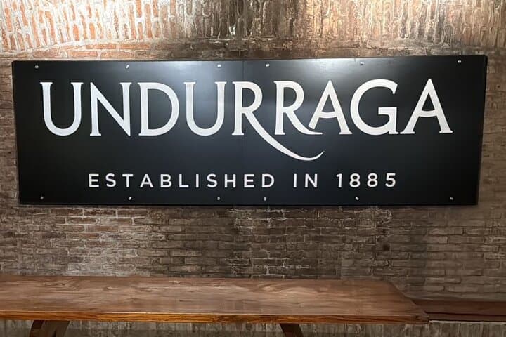 Isla Negra and Undurraga Vineyard Day Trip from Santiago photo 4