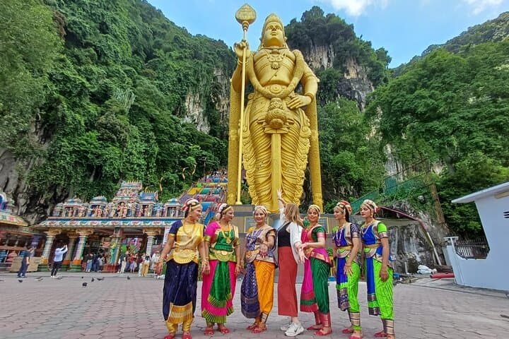 Full-Day Genting Highlands, Batu Caves & Kuala Selangor Fireflies Tour from Kuala Lumpur photo 2