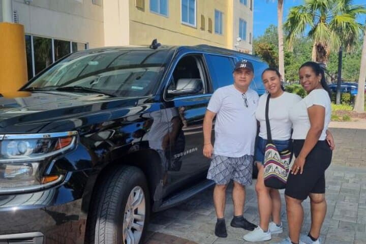Private Airport Chauffeur: MCO to Disney & Universal Hotels — Door-to-Door Transfer photo 5