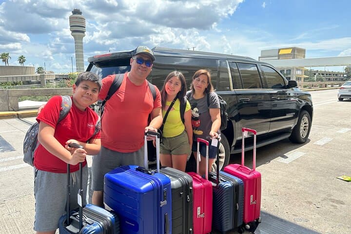 Private Airport Chauffeur: MCO to Disney & Universal Hotels — Door-to-Door Transfer photo 4