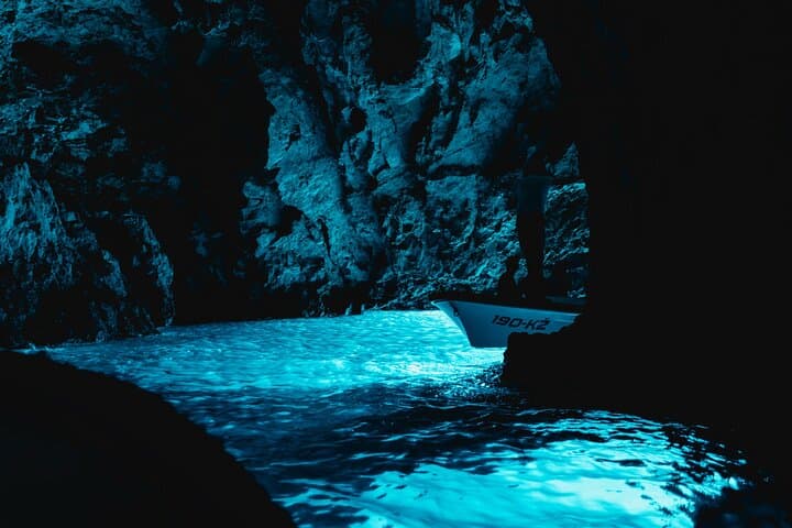 Blue Cave & Six-Island Speedboat Tour from Split — Hvar, Brač & Stiniva in One Day