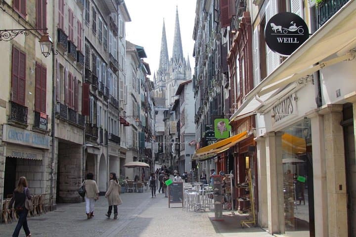 Bayonne Scavenger Hunt: Self-Guided Walking Tour of Sights & Puzzles photo 2
