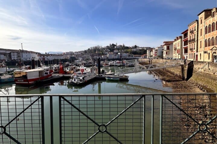 Self-Guided Saint-Jean-de-Luz Scavenger Hunt: Explore the Basque Coast by Foot photo 3