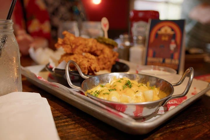 Taste The Gulch: A 3-Hour Downtown Nashville Food Walking Tour photo 3