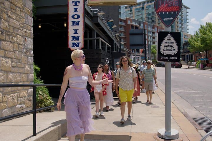 Taste The Gulch: A 3-Hour Downtown Nashville Food Walking Tour photo 2