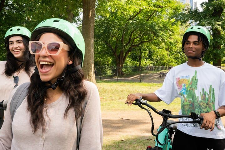 Zip Through Central Park: Guided Electric Bike Tour in NYC photo 3