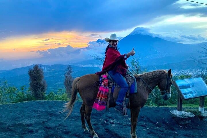 Horseback on Pacaya: Ride Lava Beds and Eat Pizza Cooked on the Volcano photo 2