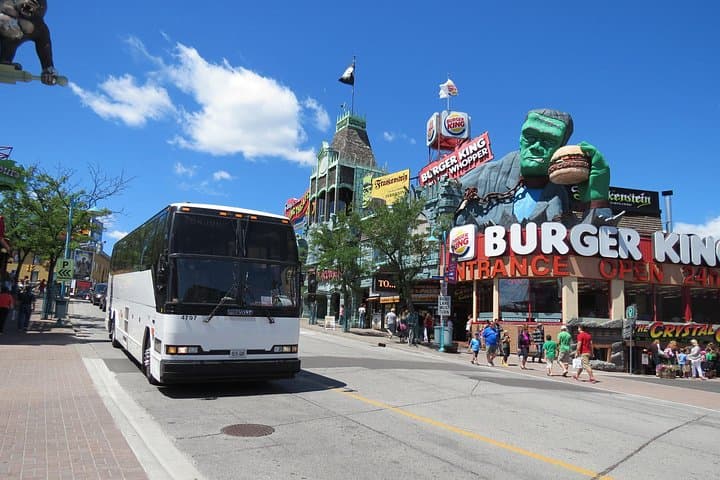 Niagara Falls Day Tour from Toronto: Falls, Wine Tasting & Niagara-on-the-Lake photo 3