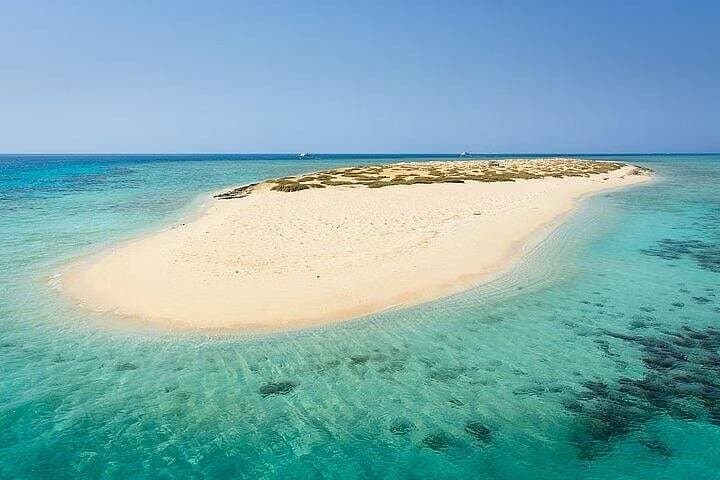 Hamata & Qulaan Islands Red Sea Cruise: 3-Reef Snorkel with Lunch photo 3