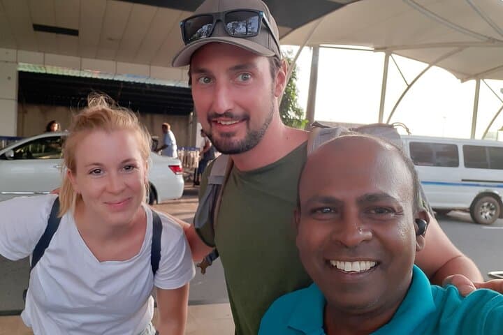 Colombo Airport Transfer to Galle, Hikkaduwa & Unawatuna — Private Door-to-Door Pick-Up photo 2